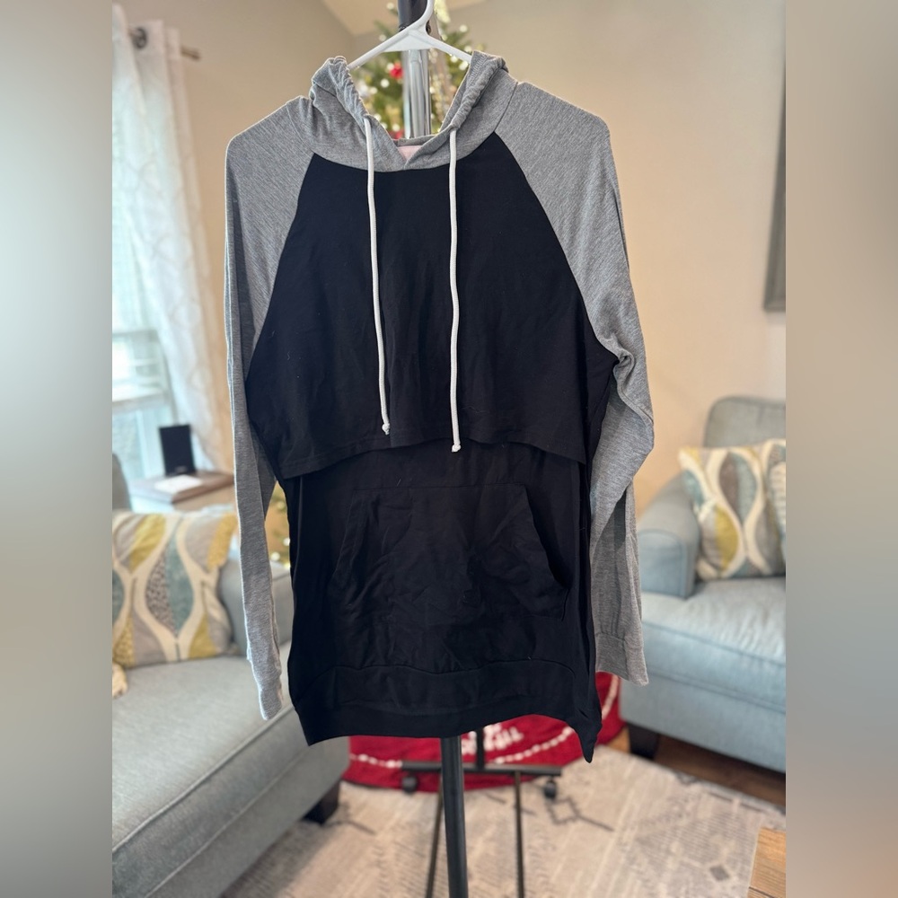 Breastfeeding Black and Gray Women's Hoodie